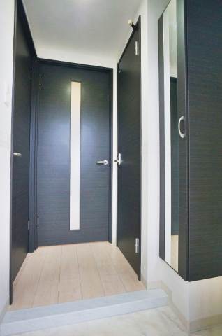 開放感のある玄関。