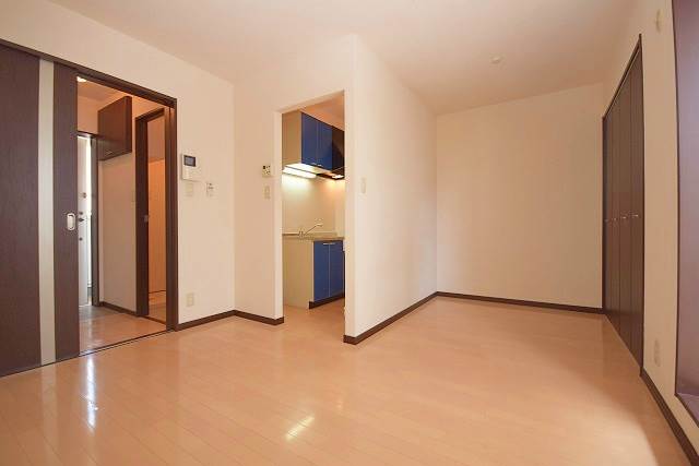 クローゼット完備洋室