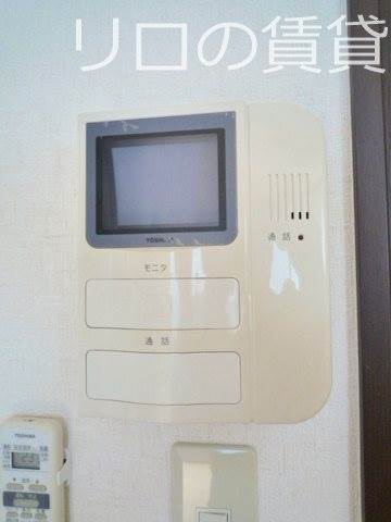 TV付きインターホン完備で来客者が見えて安心