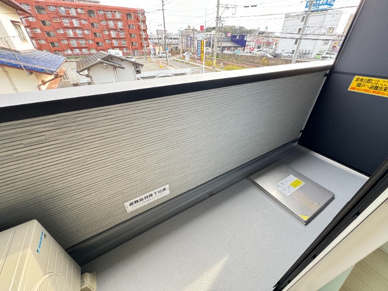 別号室