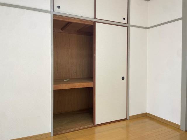 別号室