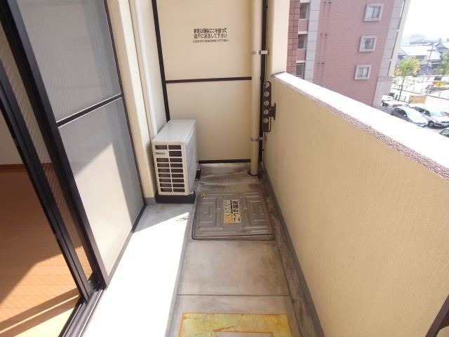 別号室