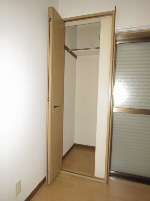 別号室