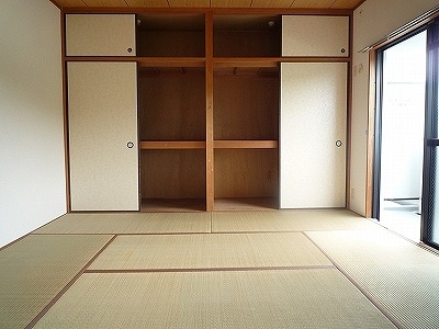 別号室