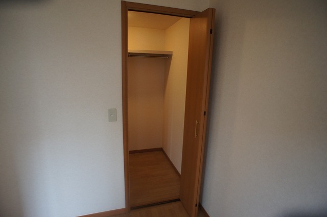 別号室