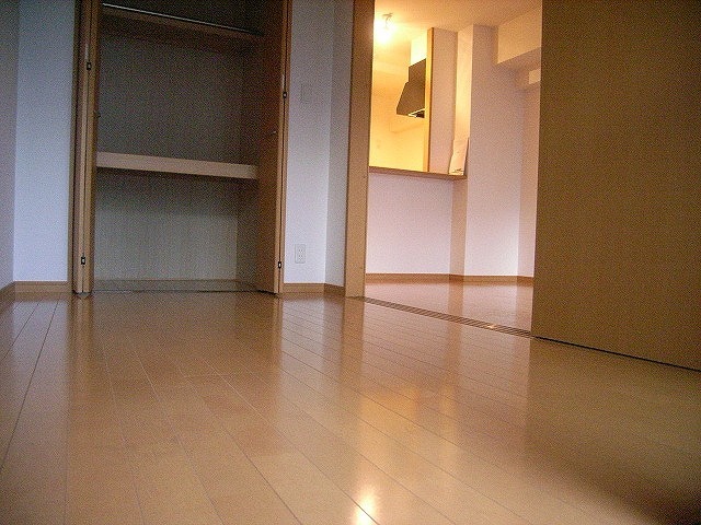 別号室
