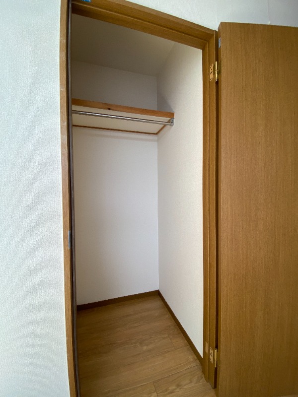 別号室