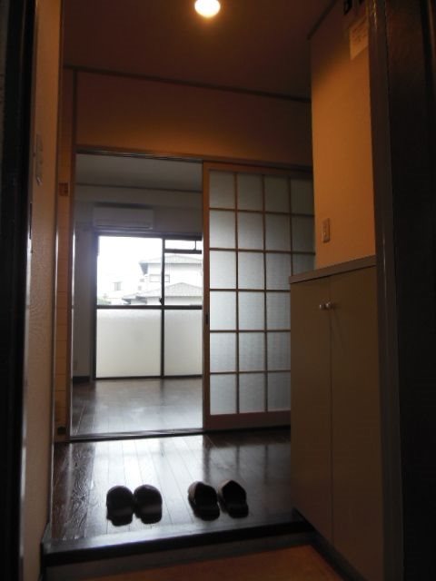 別号室