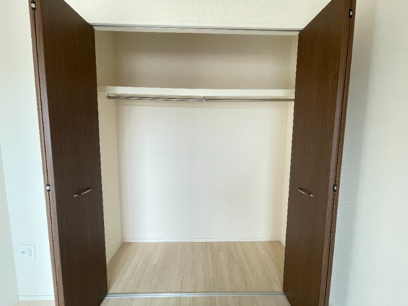 別号室