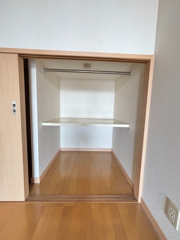 別号室 写真