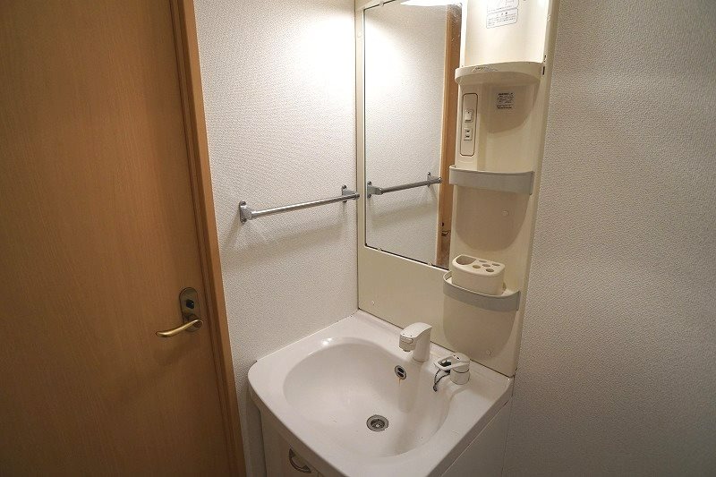 別号室