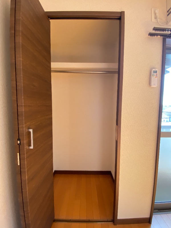別号室