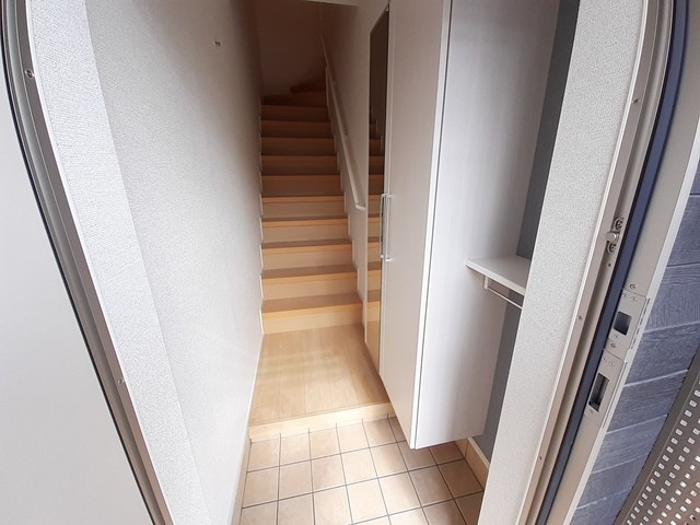 別号室
