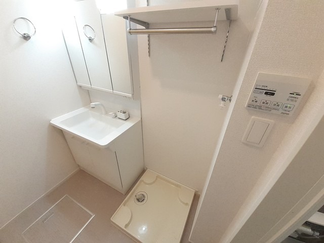 別号室