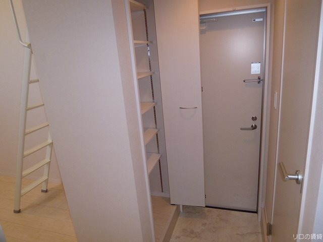 別号室