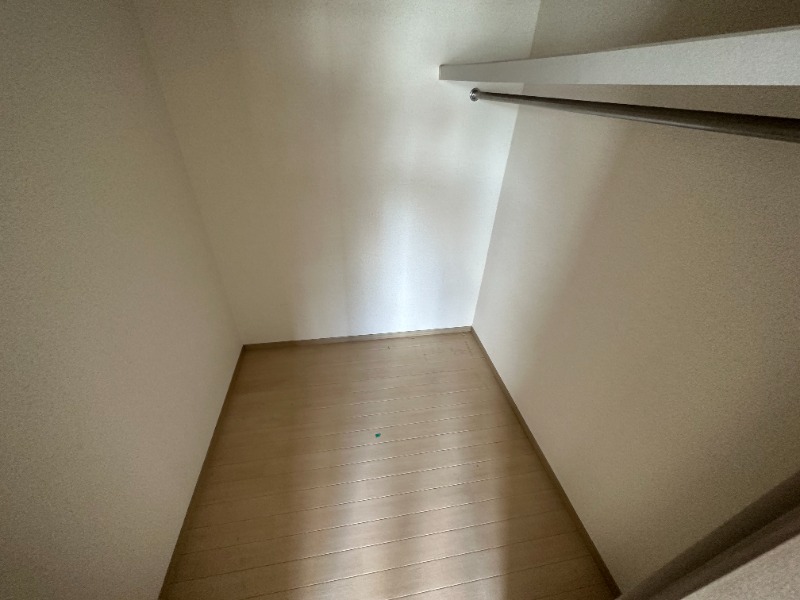 別号室