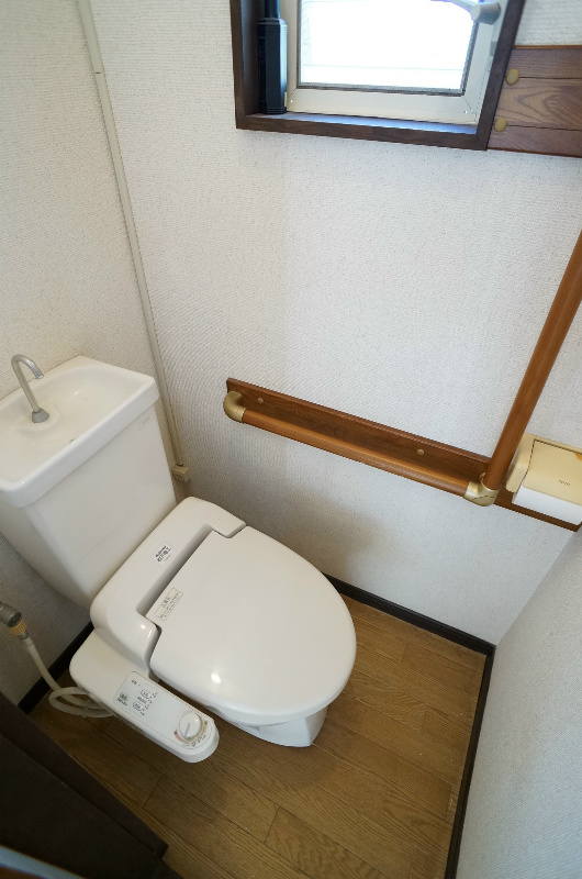 別号室