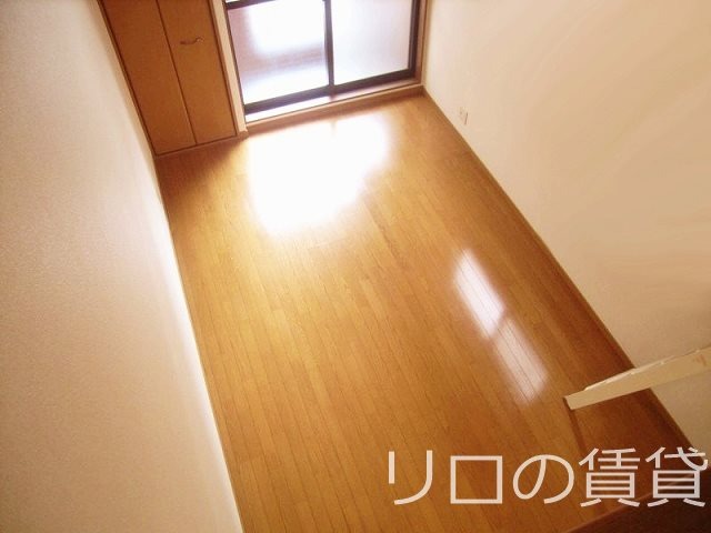 別号室