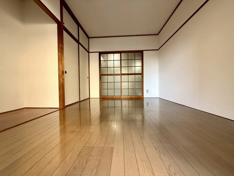 別号室