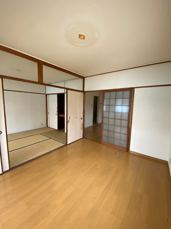 別号室