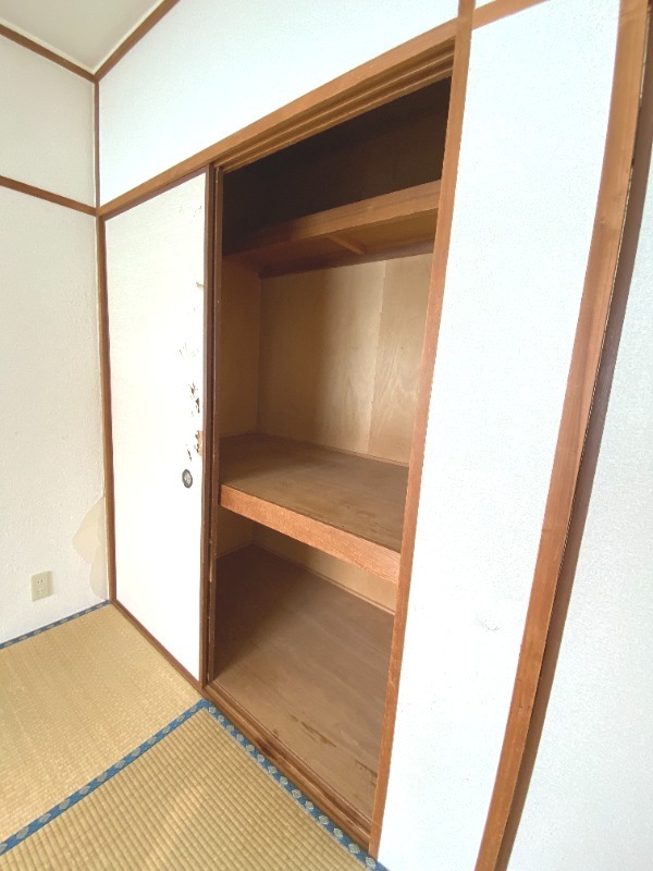 別号室