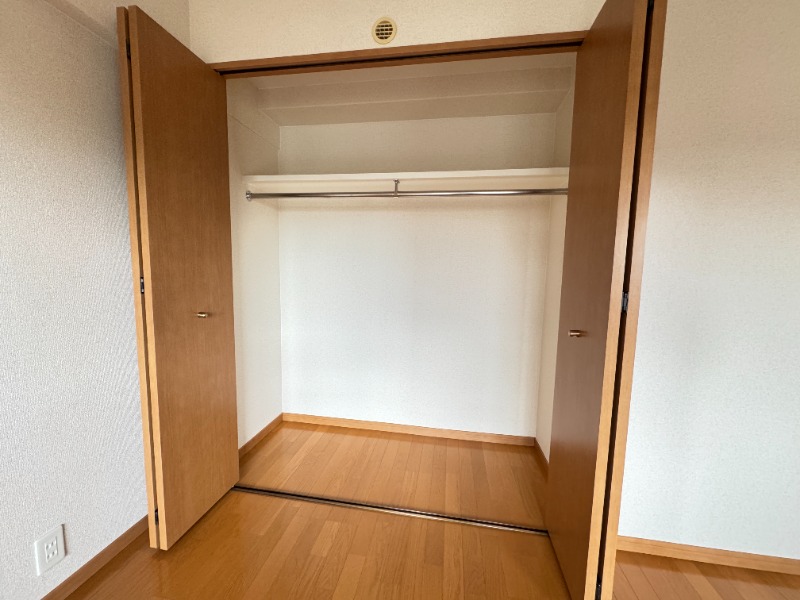 別号室