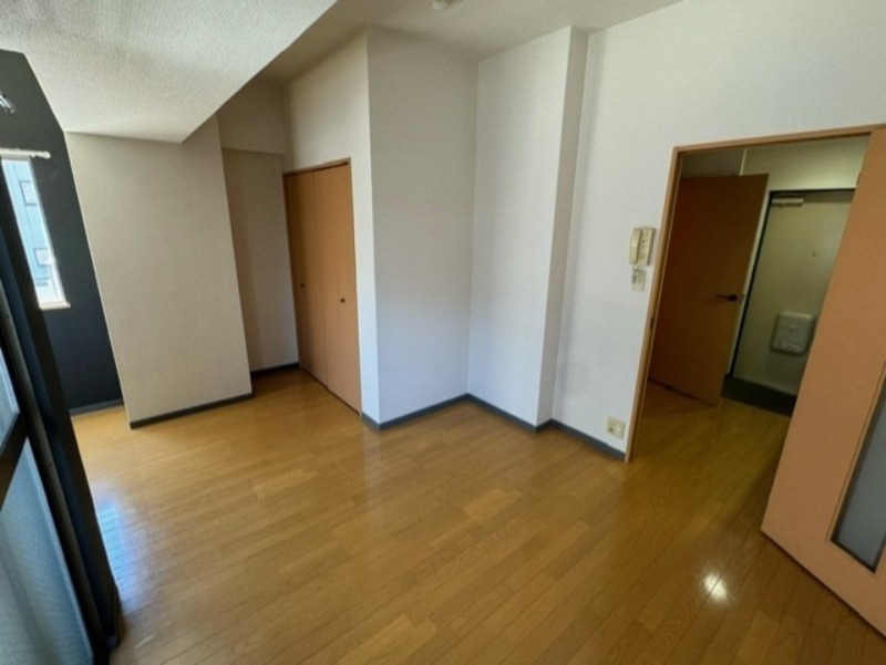 別号室