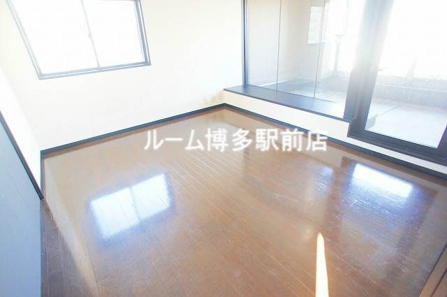 別号室