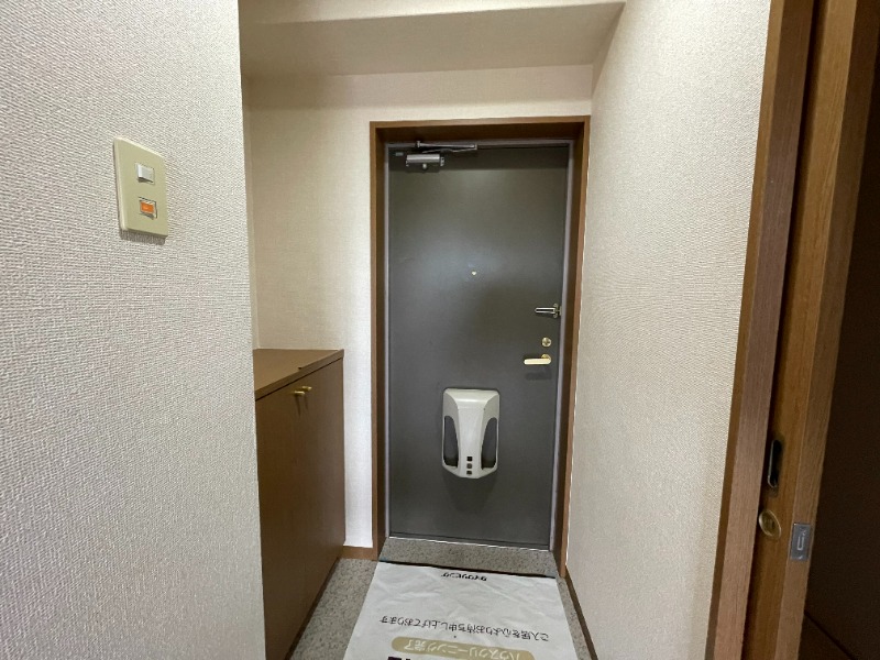 別号室