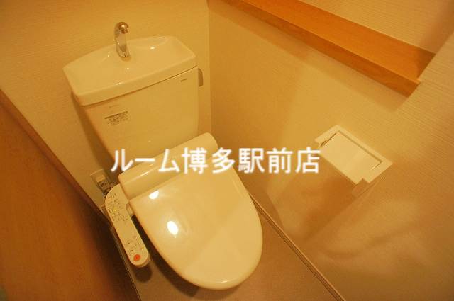 オシュレット付きトイレ