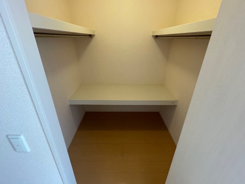 同建物の別部屋