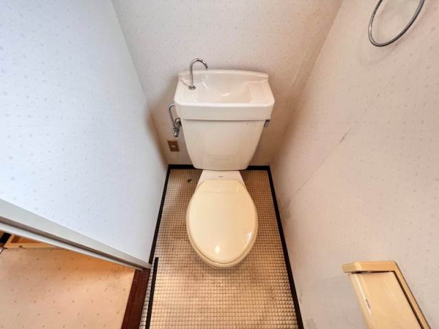 別号室