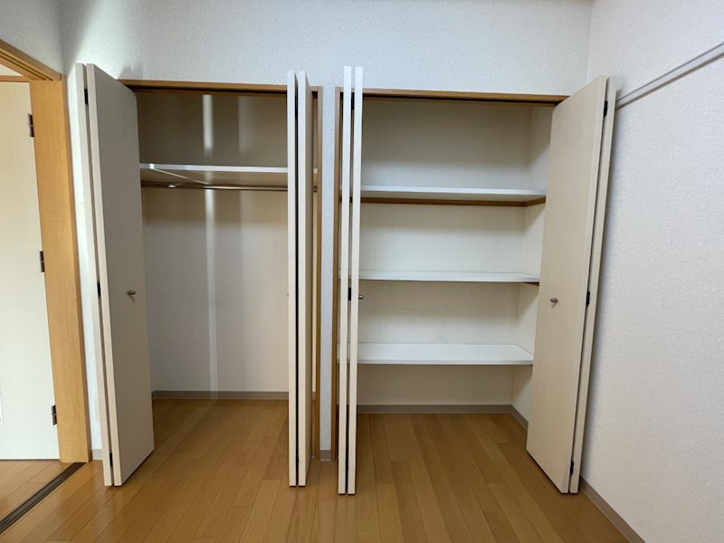 別号室