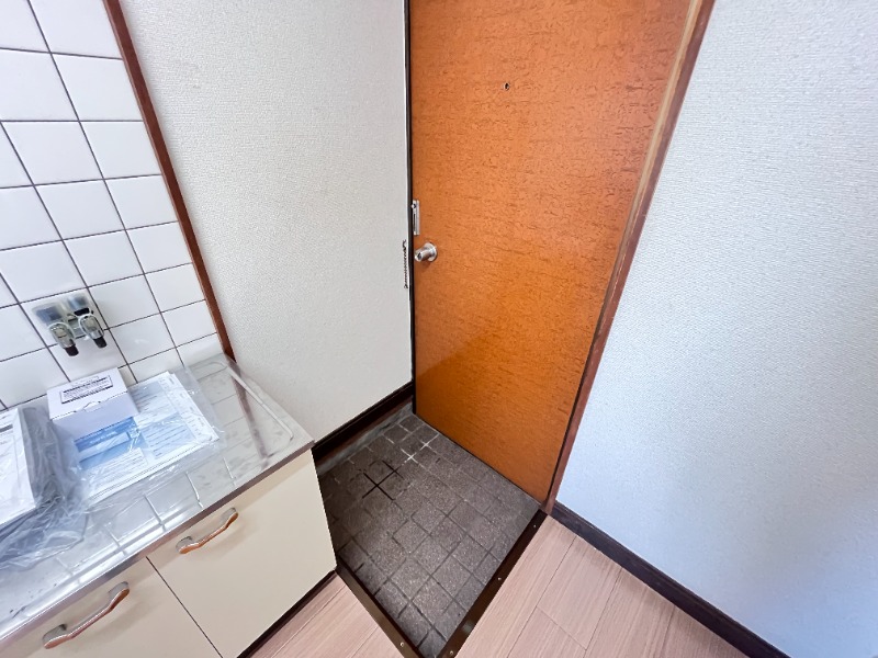別号室