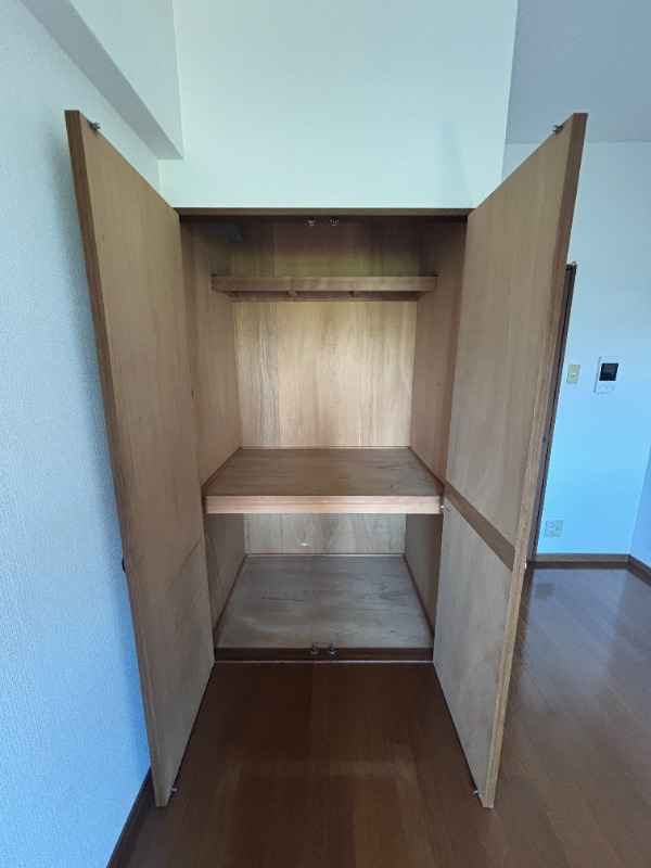 別号室