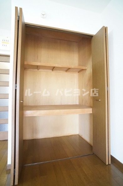 別号室