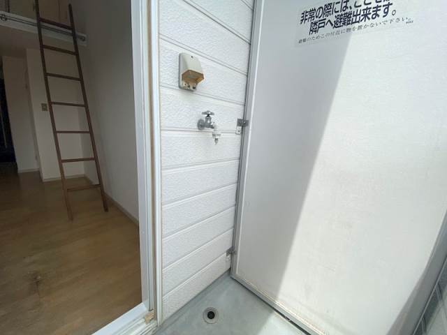 別号室