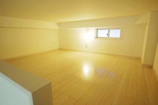 別号室